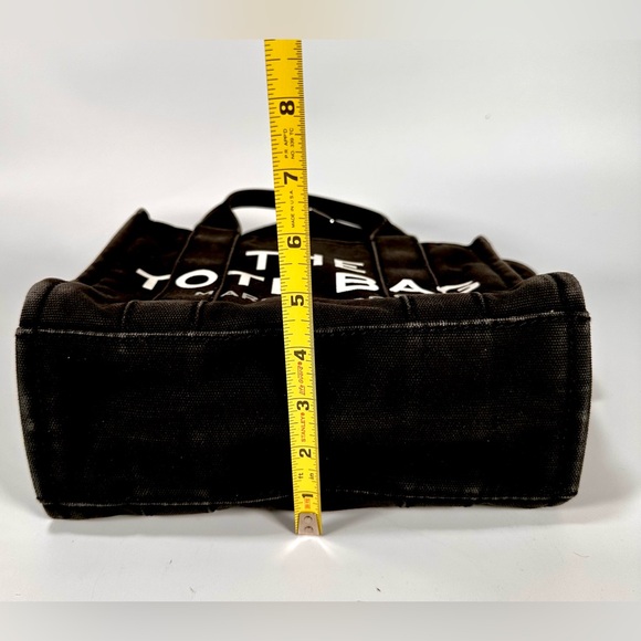 MARC JACOBS The canvas small Tote
Bag Marc Jobs - Picture 10 of 13